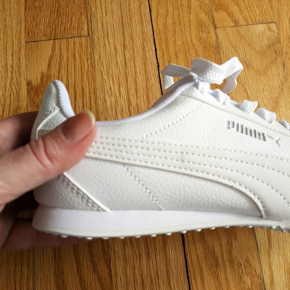 [SOLD] NWT Puma Bella Low Top Sneakers Classic White Athletic Running Shoes - Picture 13 of 14